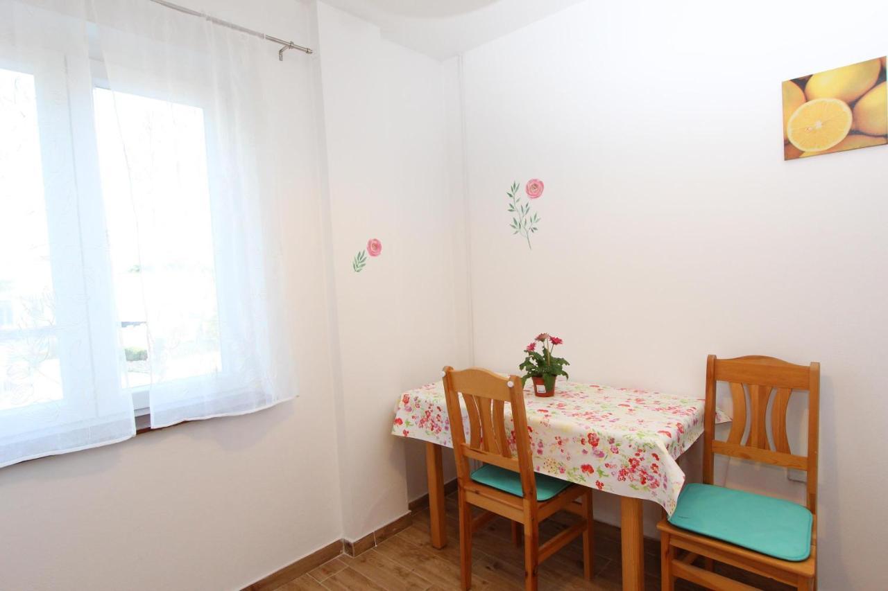 Apartment Gabriel Rovinj Exterior photo