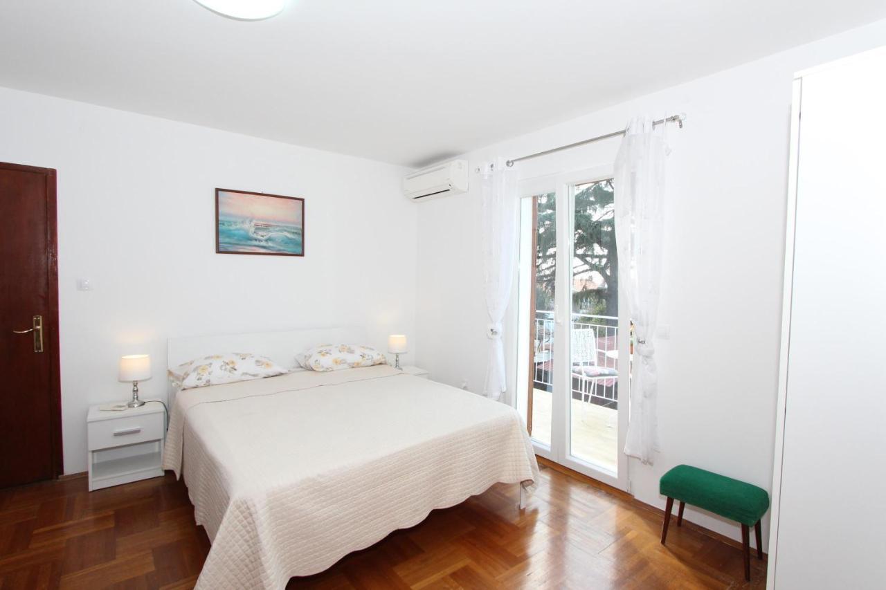 Apartment Gabriel Rovinj Exterior photo